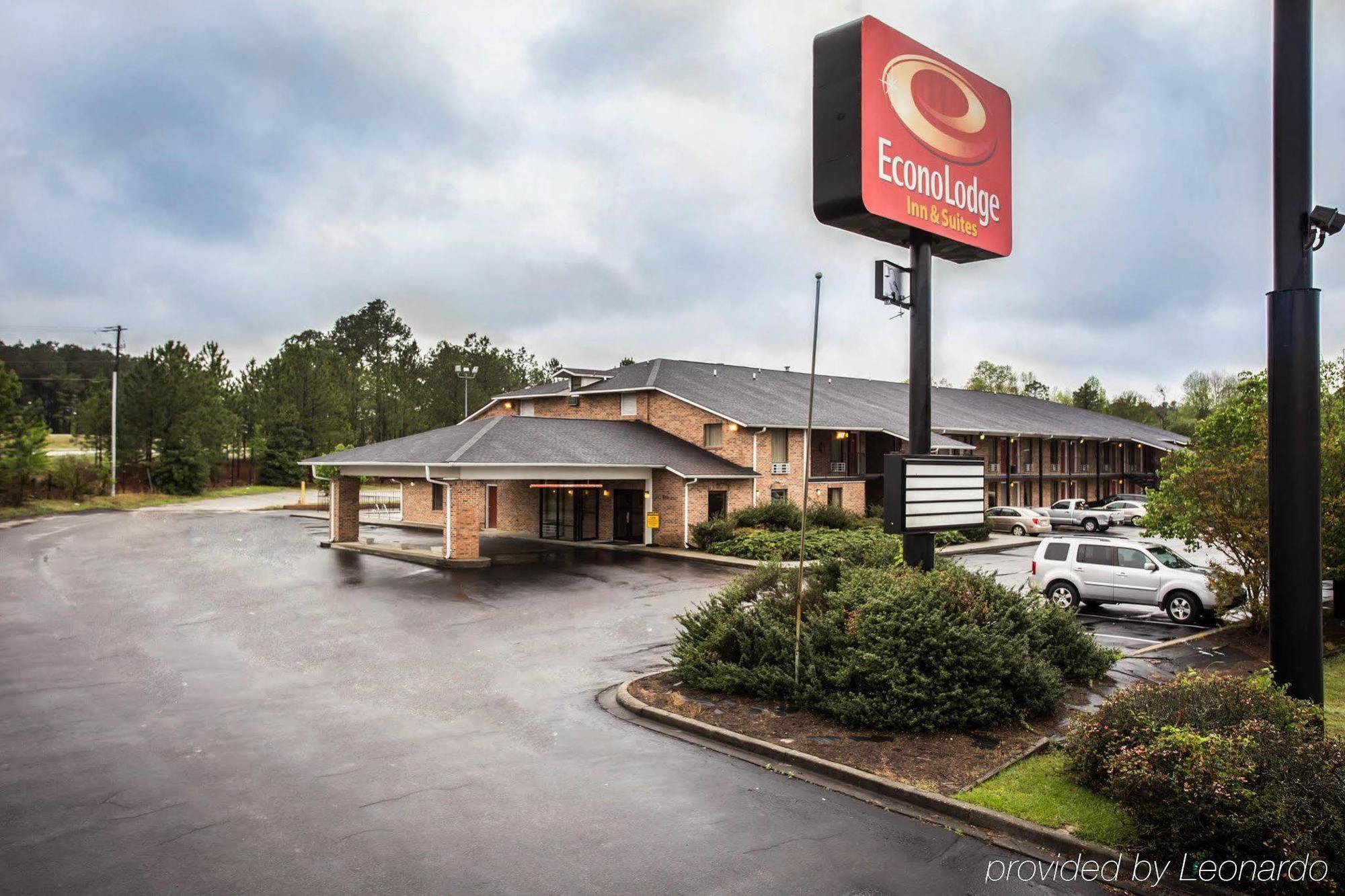 Econo Lodge Inn & Suites Lugoff Exterior photo